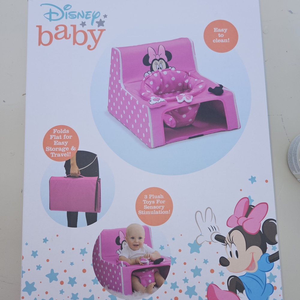 Disney Baby Minnie Mouse Pink Polka Dot Chair